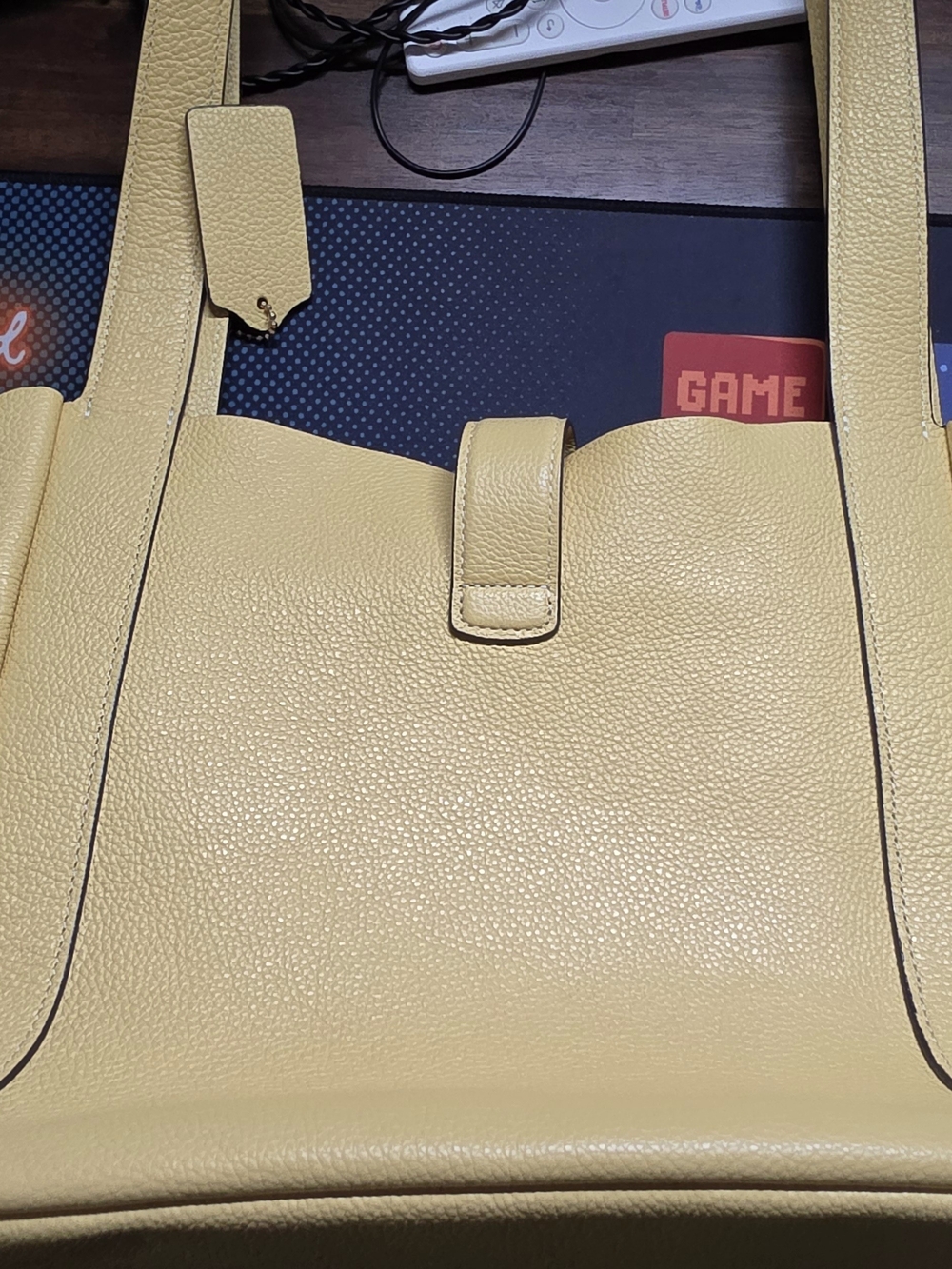 Coach Hadley Turnlock Tote Bag - Picture 2 of 9